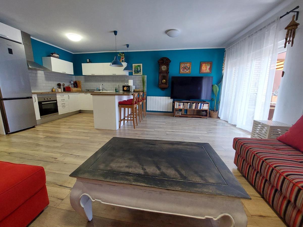 Family Apartment Andrea 알래쿼스 외부 사진